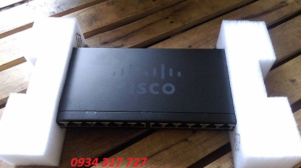 Switch Cisco SG95-16 hỗ trợ 16 cổng 10/100/1000 Mbps